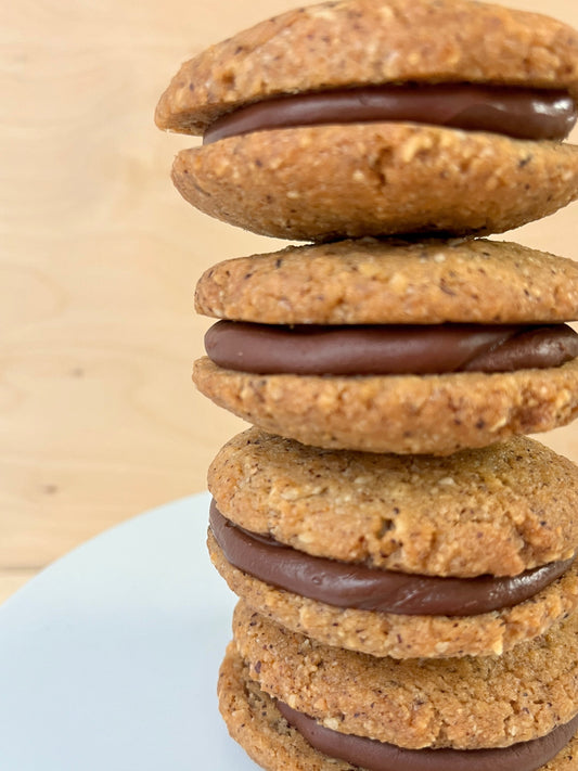 Baci di Dama | Hazelnut Kiss Cookie